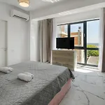 Seaview 3 Luxury * Mamaia
